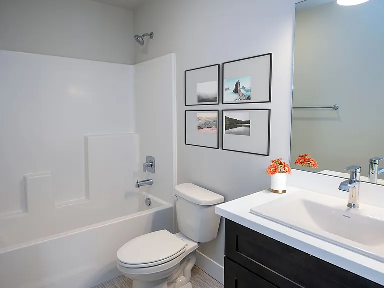 410 Pond Lily Dr — Photo 7
