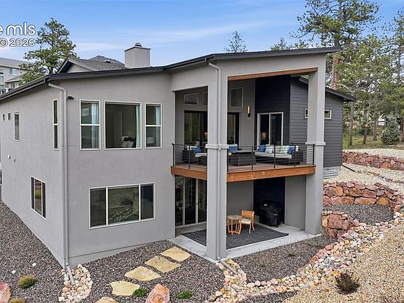 3rd image of 16355 Sunset Peak Ln