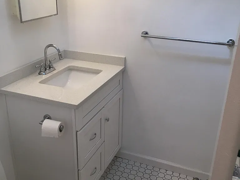 42 Maple St — Photo 19