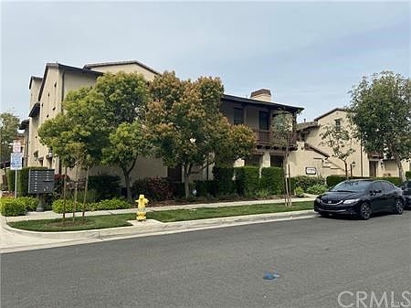 3rd image of 3262 S Westmont Ln Unit 7