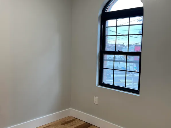 12 Ivy Place image 37 of 37