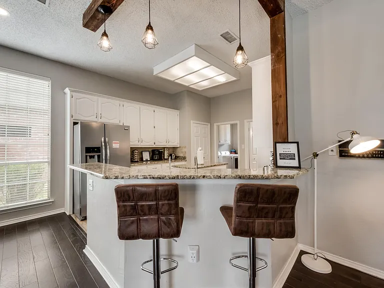 4618 Lakepointe Ave — Photo 13