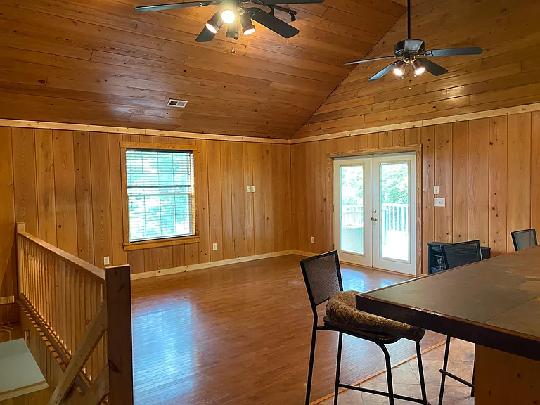 150 Lake Rd — Photo 10