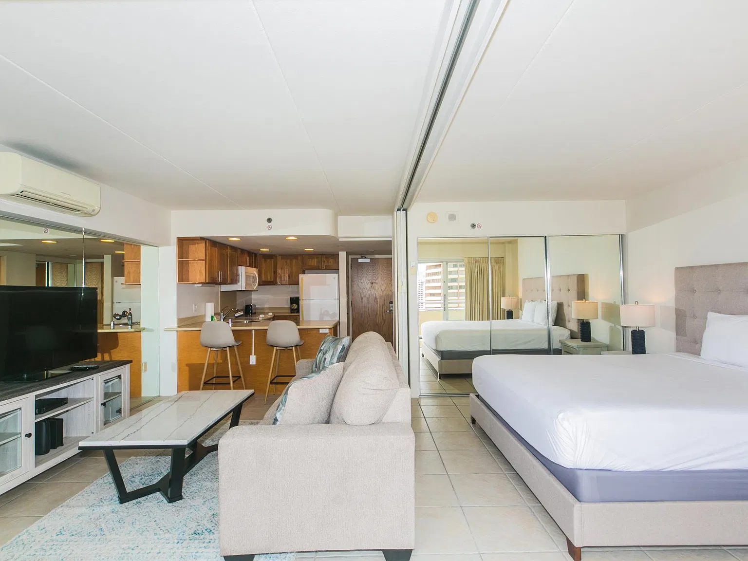 1 bed, 500 sqft, $2,700 — Photo 4