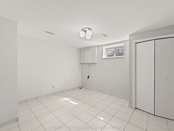 5th image of 69 Wintergreen Rd #Basement