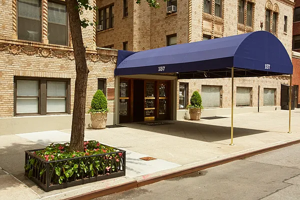 Rented by Brown Harris Stevens | media 22