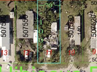 21 Hibiscus Ln, Key Largo, FL 33037