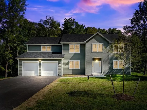 102 Elise Drive, Middletown, NY 10941