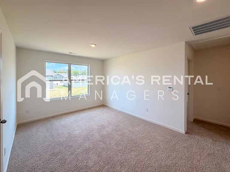 377 Koslin Loop — Photo 34