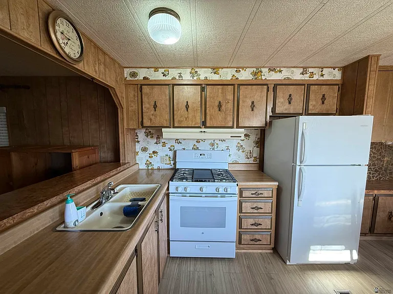 9384 E Ranch Dr — Photo 8