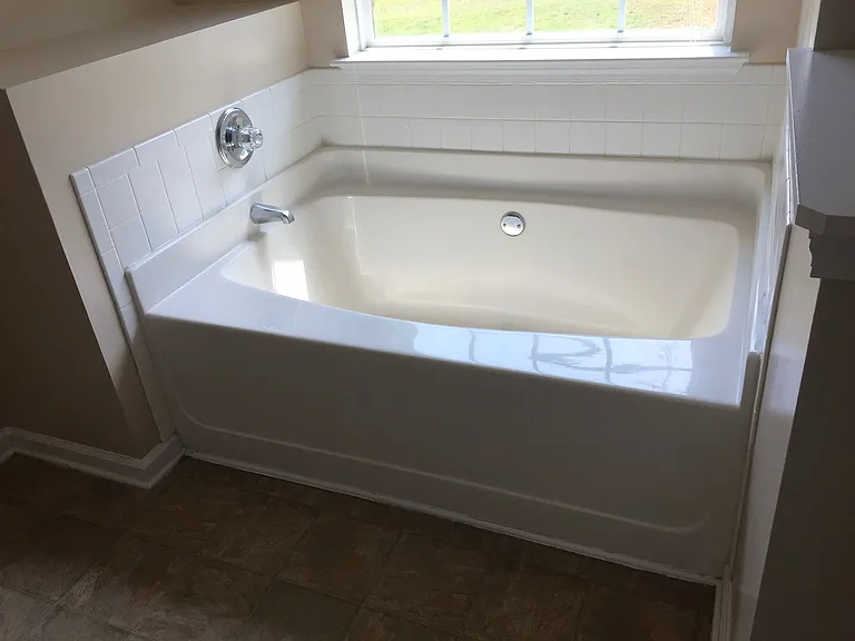 126 Potomac Dr — Photo 13