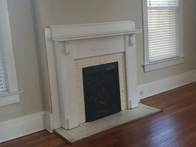 381B Spring St #B — Photo 40