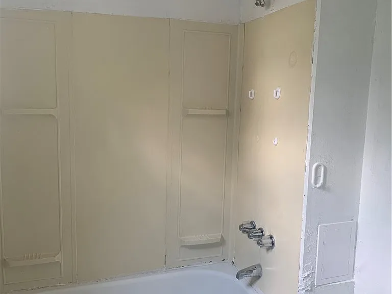 310 Knox Ave — Photo 7