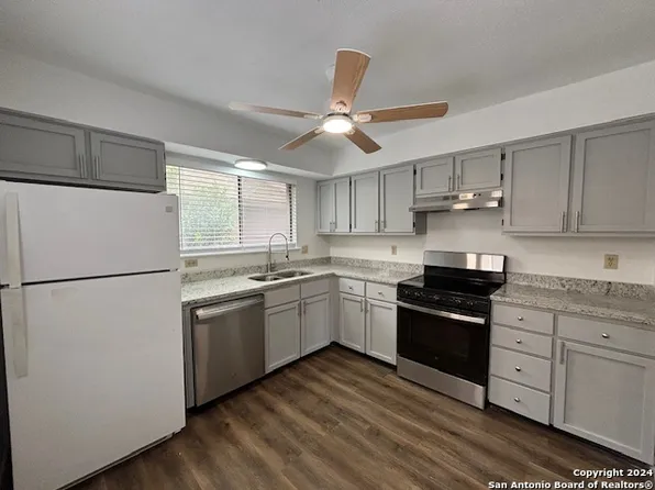 2935 Nacogdoches #213, San Antonio, TX 78217