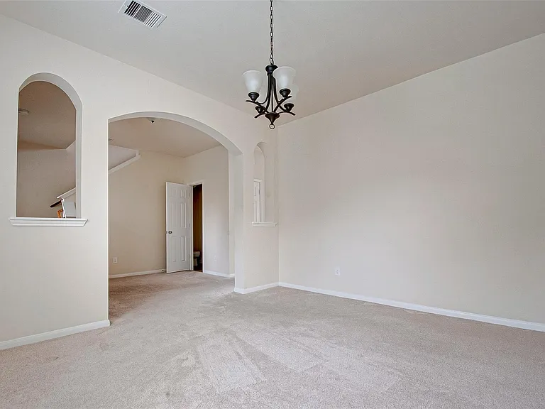 1735 Nichole Woods Dr — Photo 8