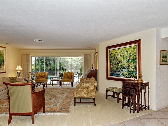 3rd image of 4611 Crayton Rd