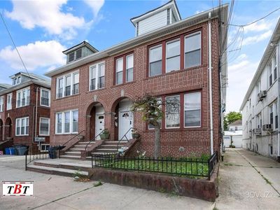 1544 E 34th St, Brooklyn, NY, 11234