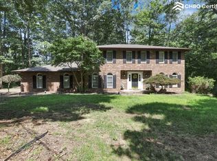 995 Eastward Cir, Zanesville, OH 43701