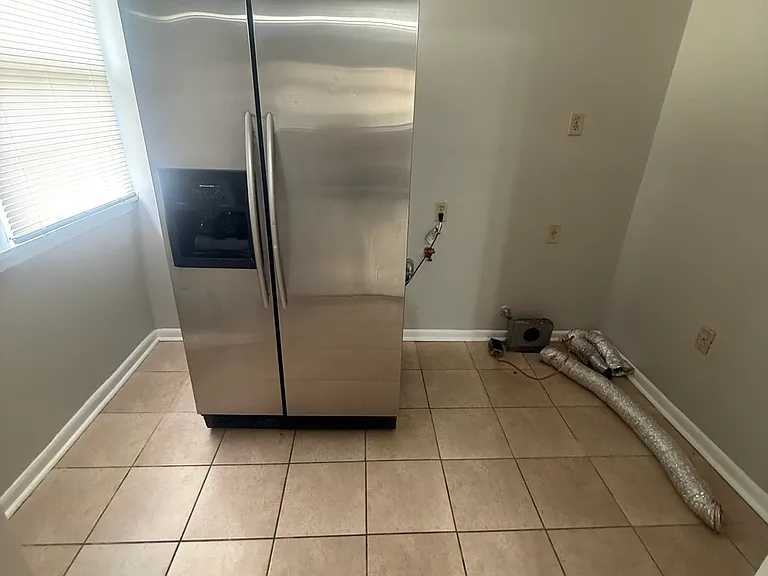 532 Monroe St — Photo 17