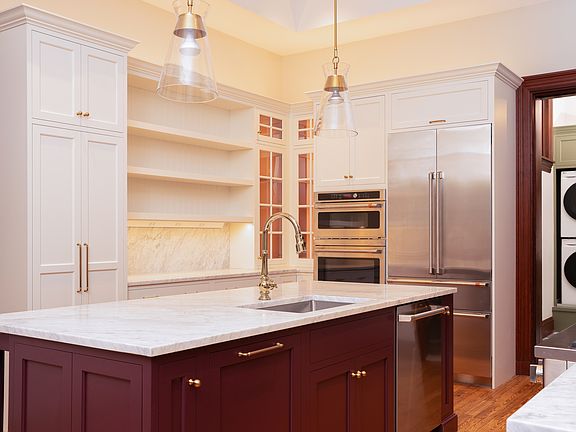5th image of 715 Washington Pl APT 2