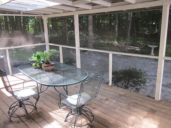5th image of 6809 Wade Dr
