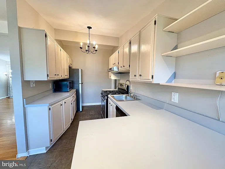 5628 Fillmore Ave — Photo 16