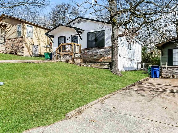 2nd image of 4932 Longview Dr