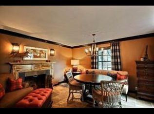 1910 Price Rd, Hartland, WI 53029