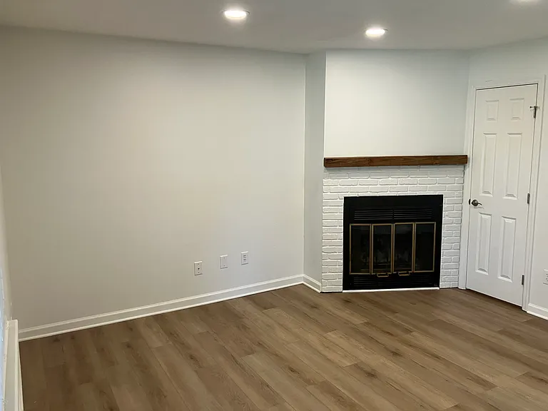 7774 Worthington Galena Rd — Photo 8