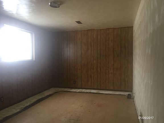 4th image of 1202 Sylvan Ln