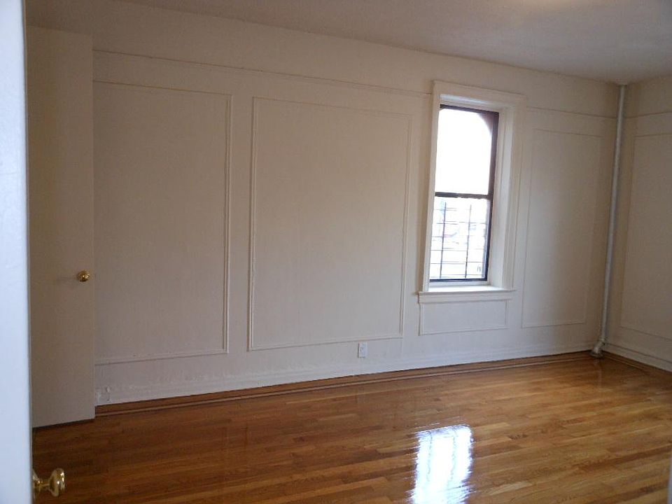1st image of 2700 Grand Concourse #21