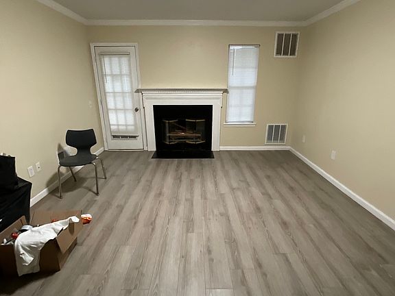 2nd image of 204 Waters Edge Dr #204