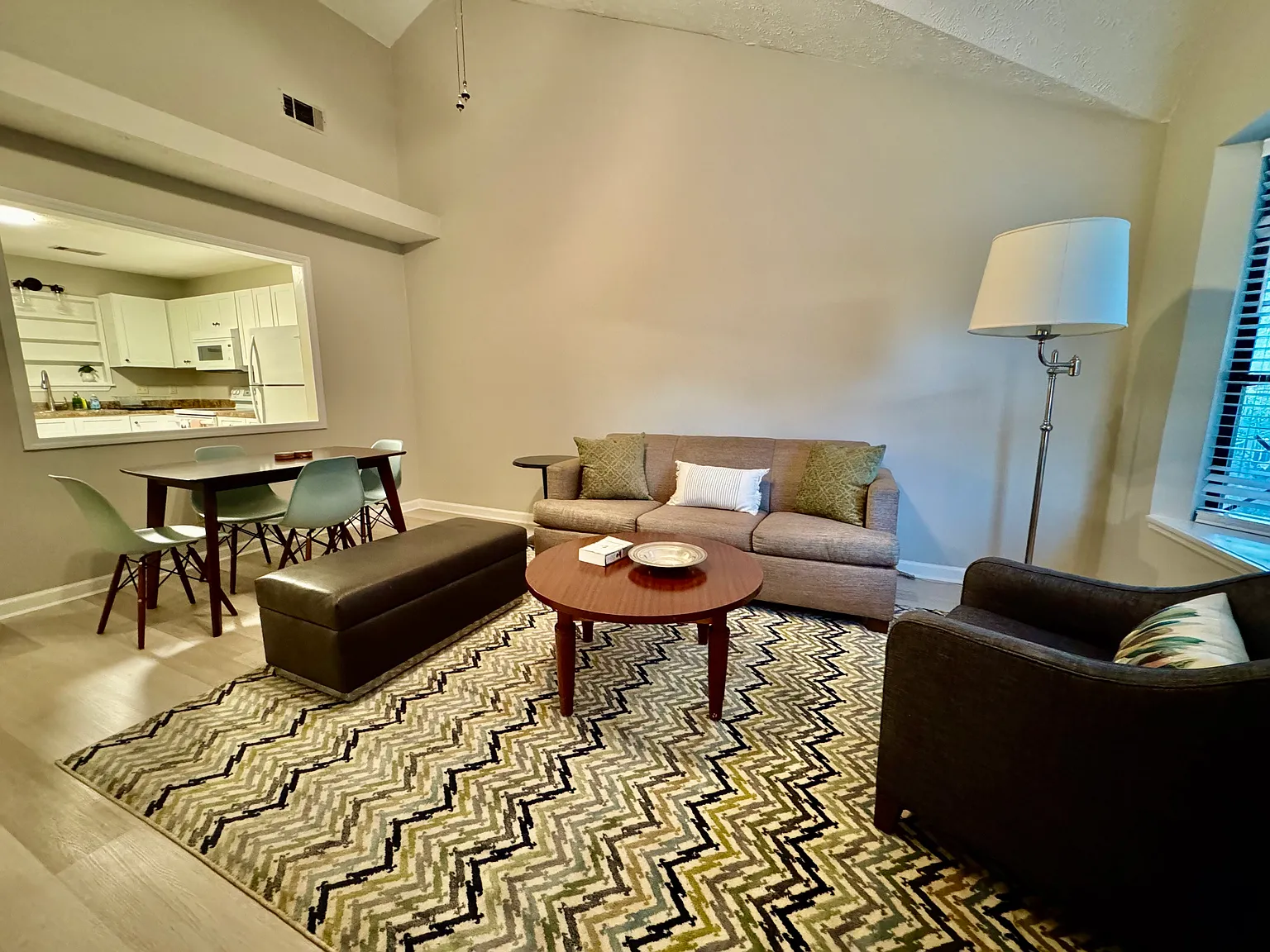 124 Wrights Mill Cir — Photo 3