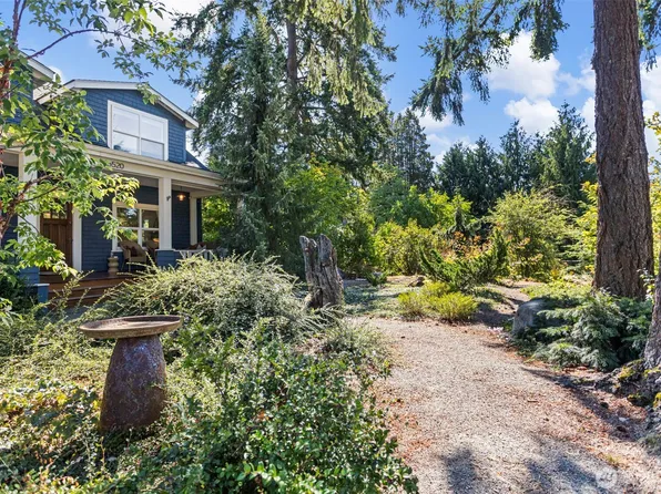 15520 Burke Avenue N, Shoreline, WA 98133