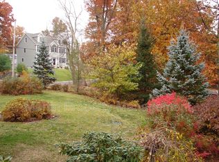 43 Juniper St N, Billerica, MA 01821