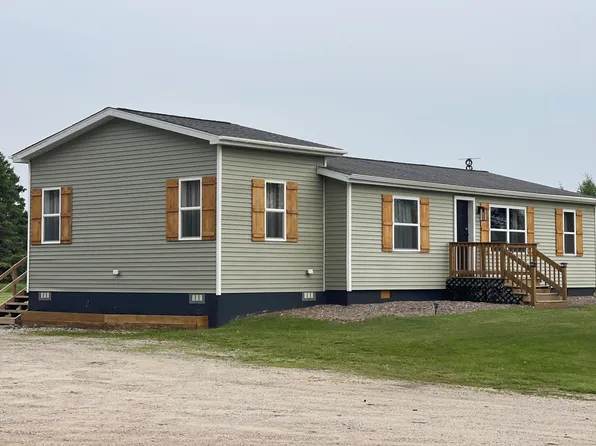 5419 E M 48, Pickford, MI 49774