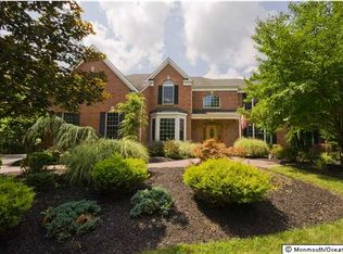 89 Savannah Rd, Jackson, NJ 08527