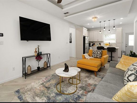 4th image of 2803 Javalina Ave Unit 2