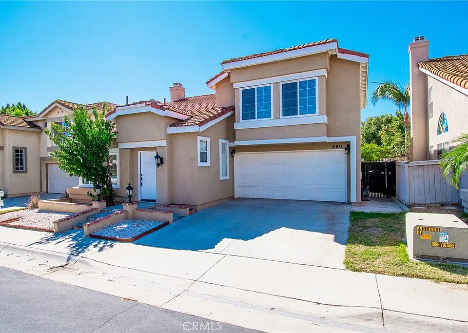 800 Vista Real St