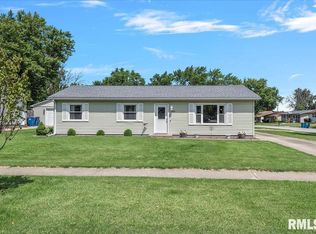 3029 Sandgate Rd, Springfield, IL 62702