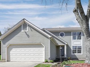 7692 Hominy Hill Ct, Pickerington, OH