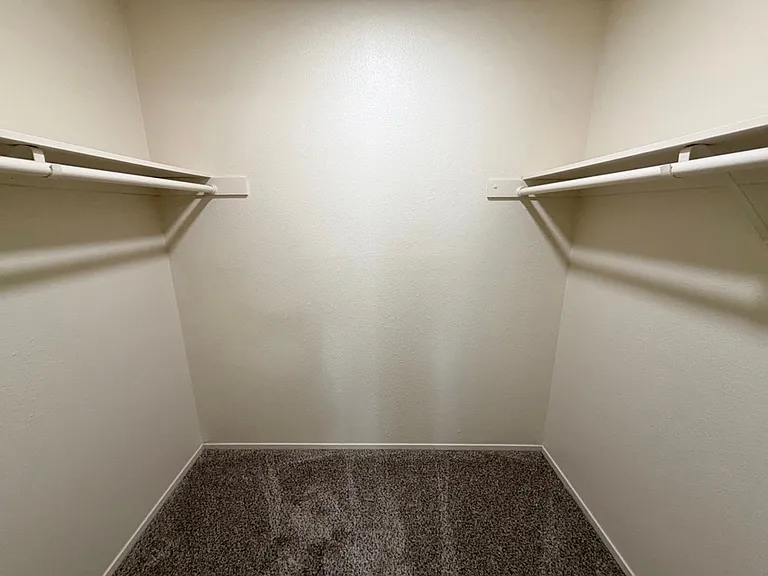 Merit Manor Apartments — Photo 53