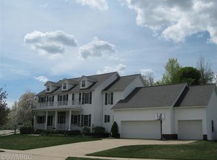 5281 Naples Cedar Dr SW, Wyoming, MI 49519