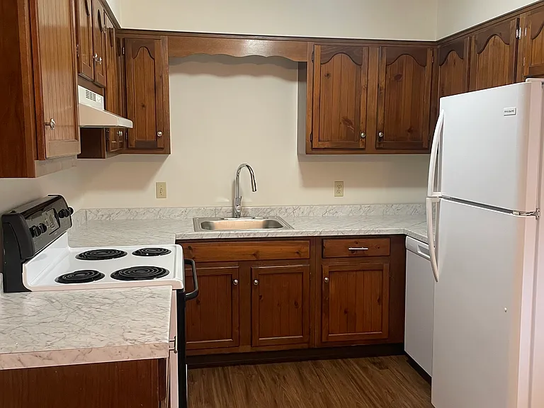 87 Fredonia Rd #7 — Photo 12