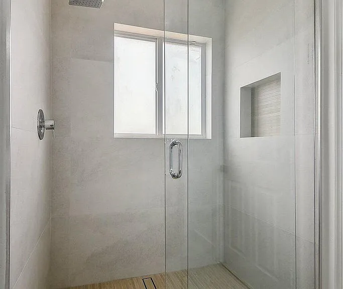 6224 Reynolds St — Photo 17
