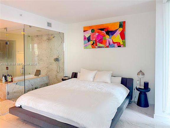 5th image of 3131 NE 7th Ave Unit 2702