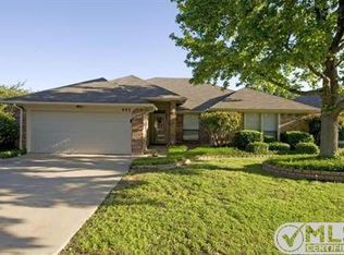 803 Fondren Dr, Arlington, TX 76001