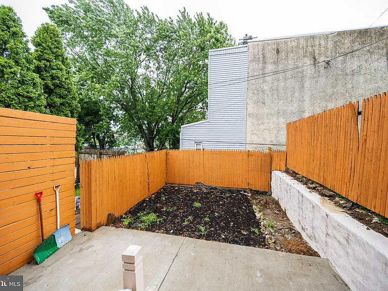 3712 Manayunk Ave — Photo 12