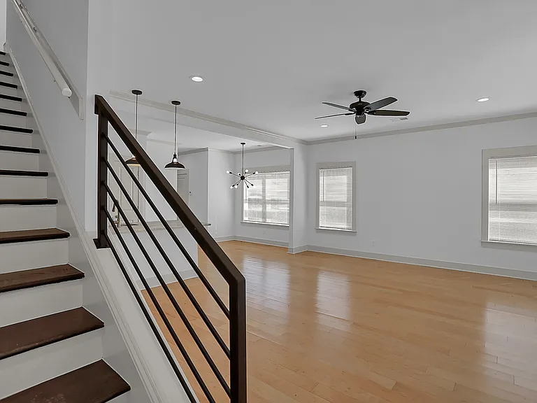 5018 Wilburn Ave — Photo 7