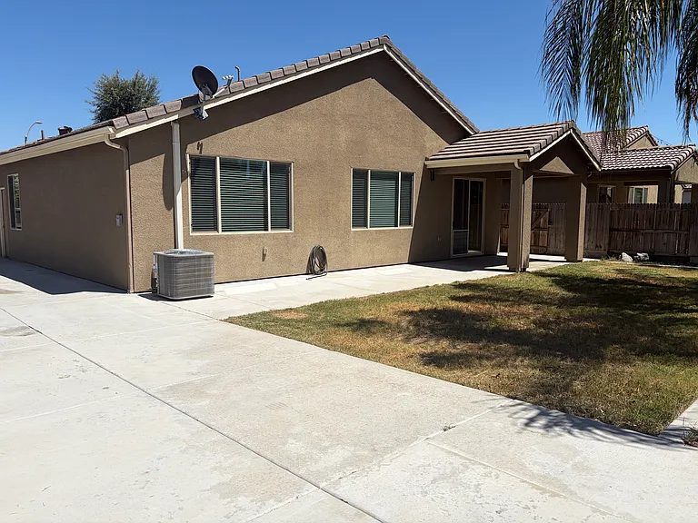 3305 S Meadowbrook St — Photo 23
